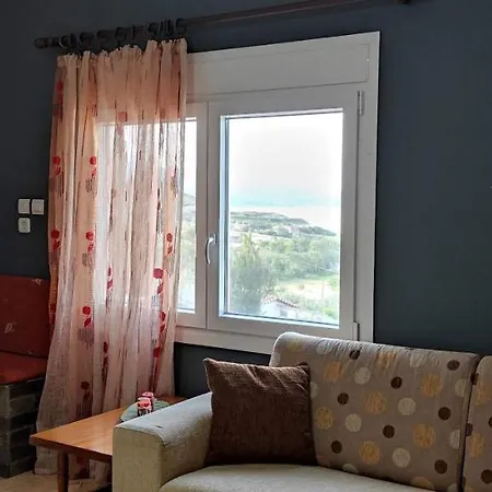 Giannis Stella Mourteri